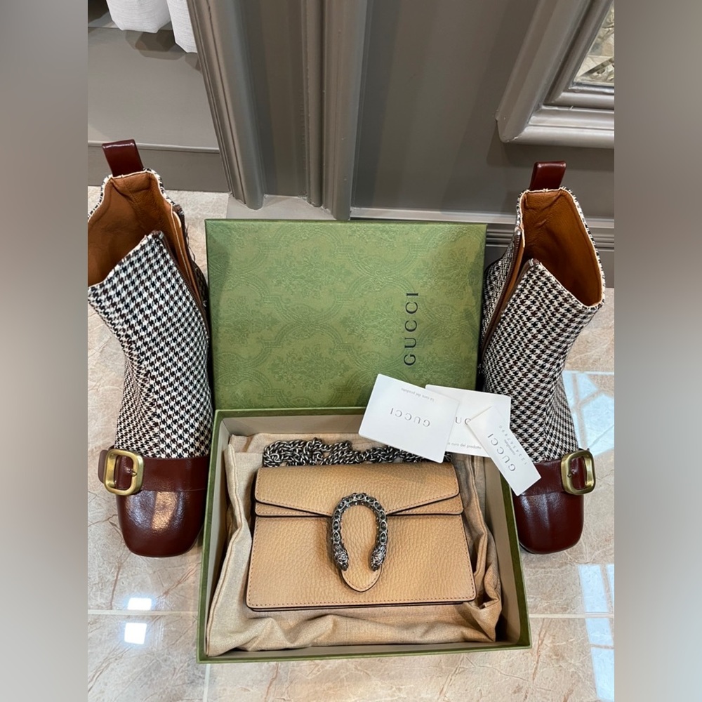 Gucci Dionysus mini like new condition